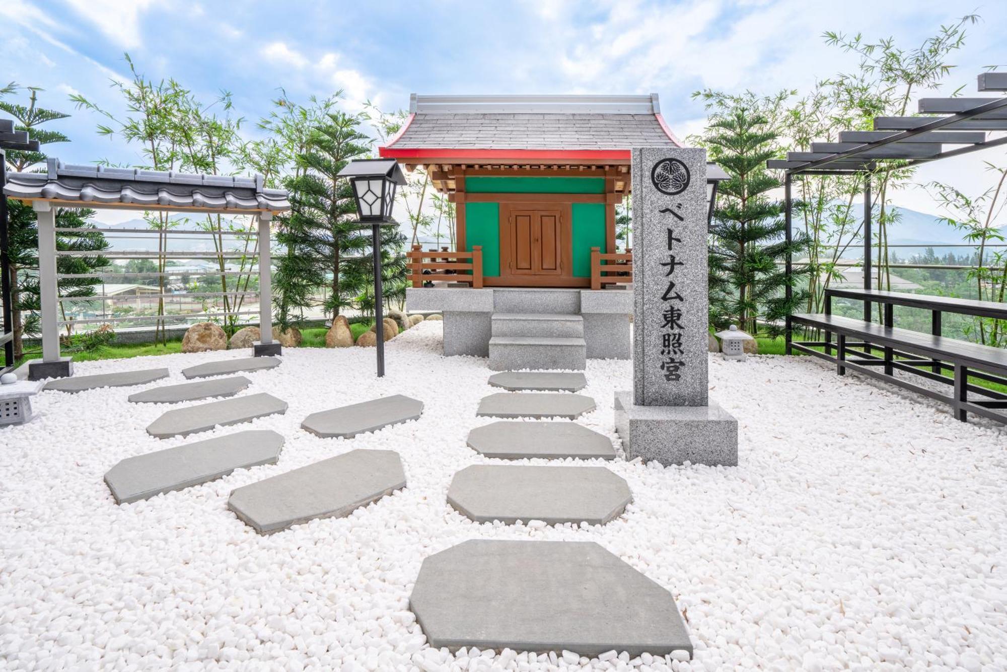 三日月岘港日式水疗度假村 外观 照片